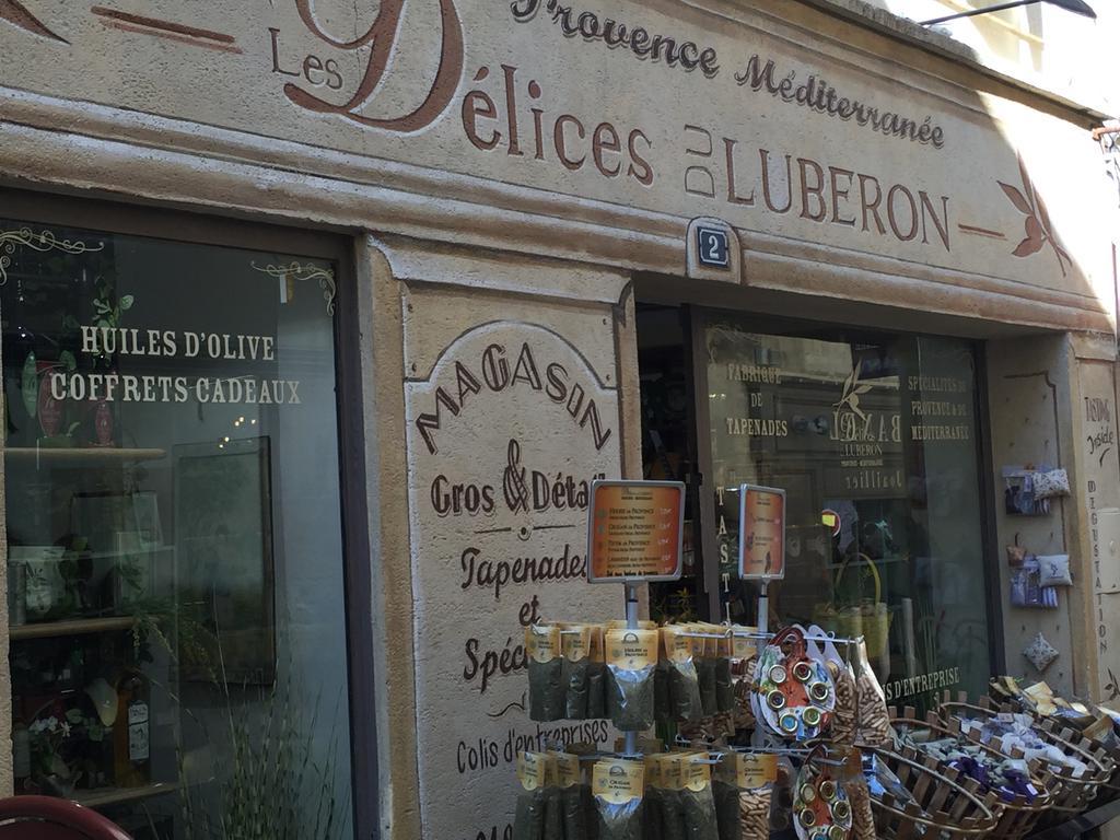Mas De Mariette Noves Exterior photo